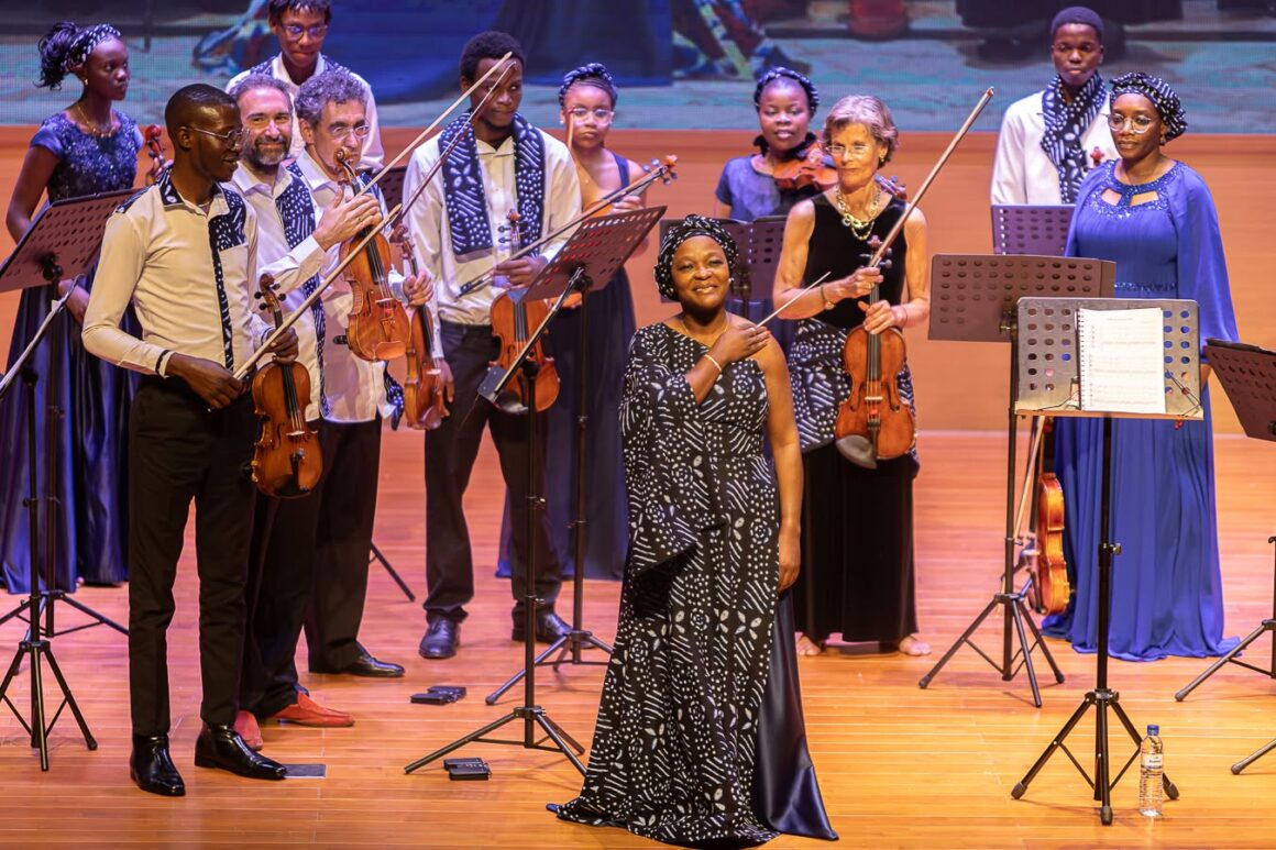 01 Fusão Afro-Pop e Estreias Históricas Marcam Fim da 1.ª Série da Temporada de Música